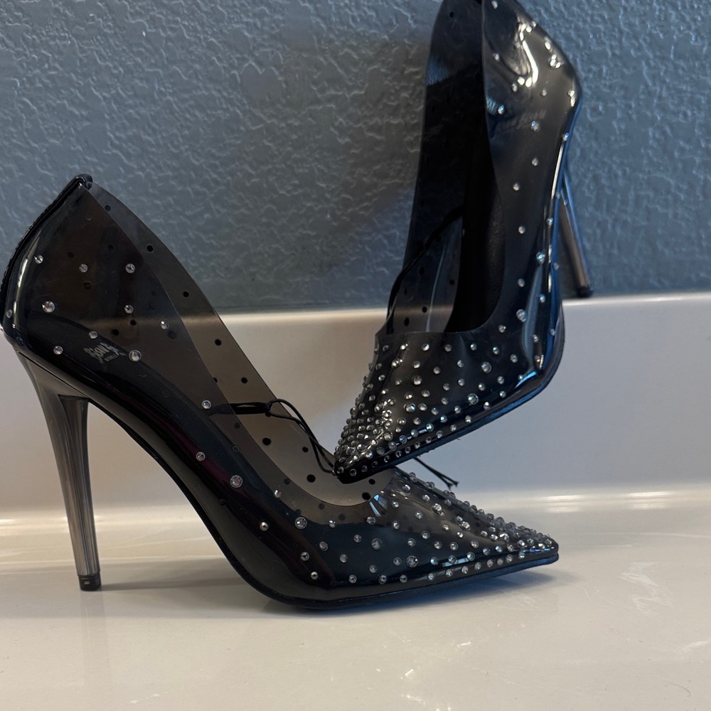 Chic Black Studded Heels